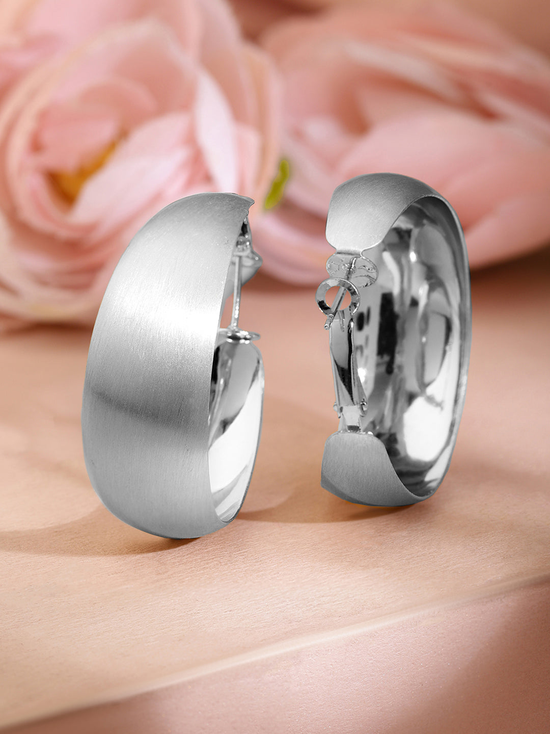 Silver Mooncurve Glow Hoop Earrings Silver