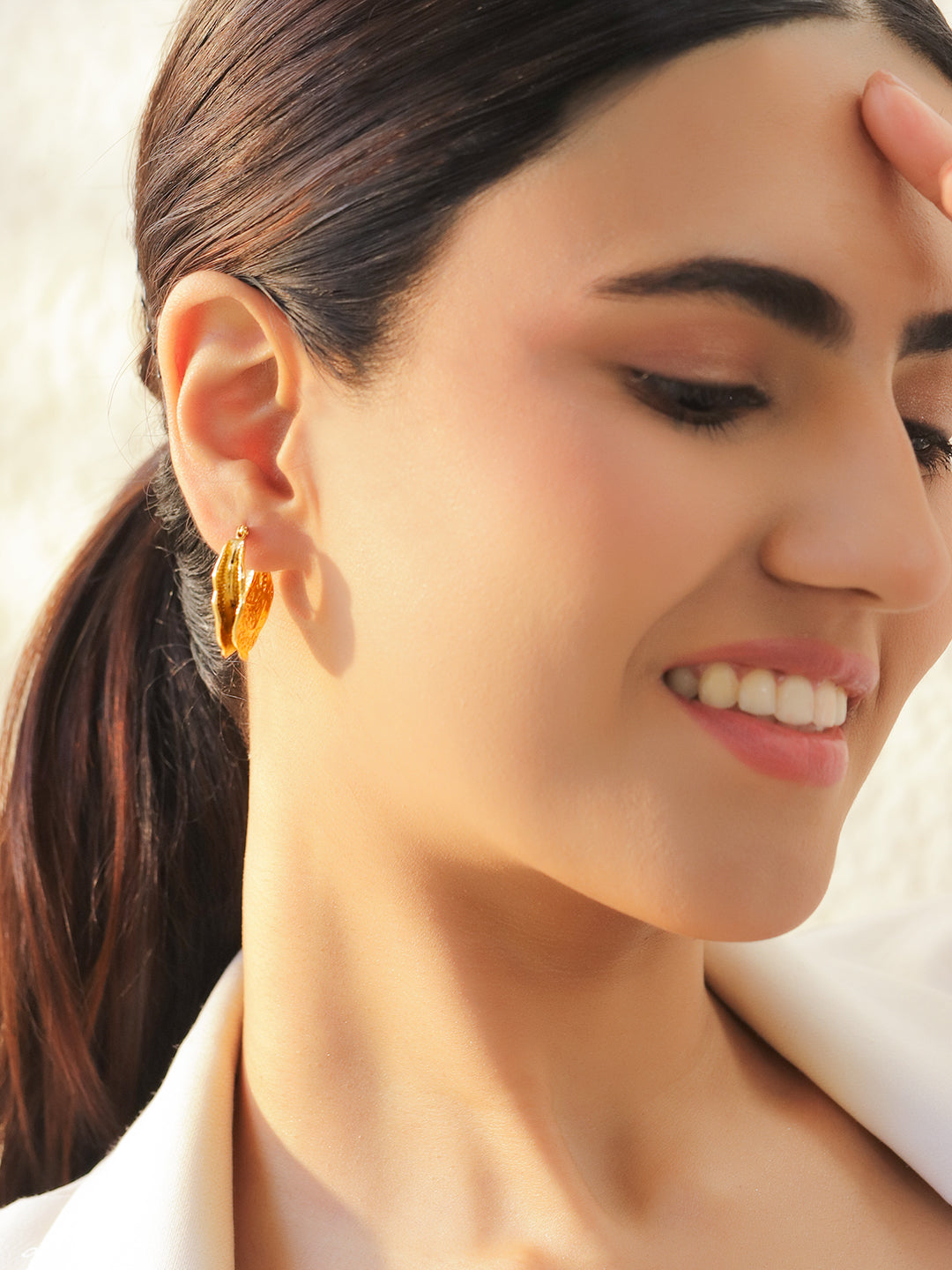 Gold Toned Hoop Earrings フリーサイズ