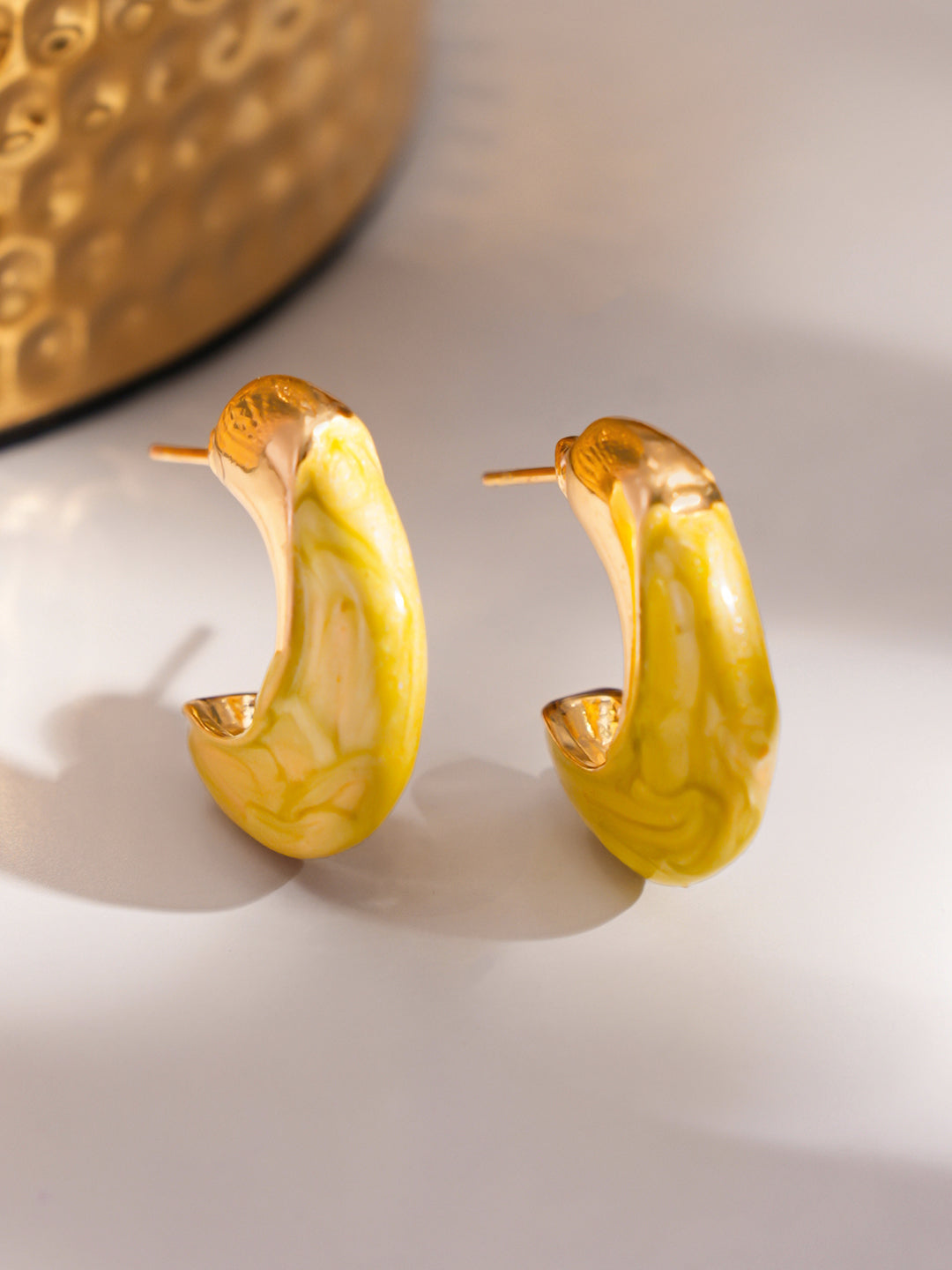 Lemony Light Hoop Earrings フリーサイズ