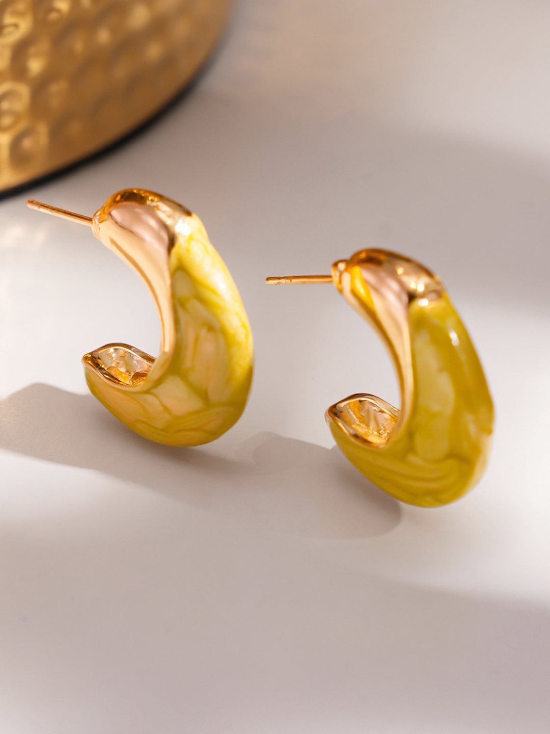 Lemony Light Hoop Earrings フリーサイズ
