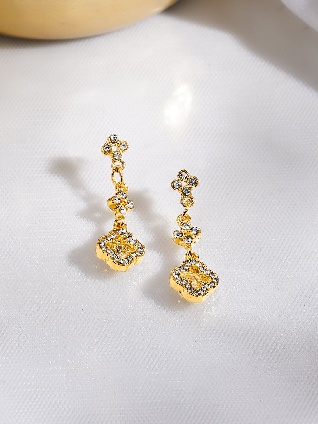 Rubans Voguish 18K Gold-Plated Yellow AD & White Crystal Floral Dangler Earrings フリーサイズ