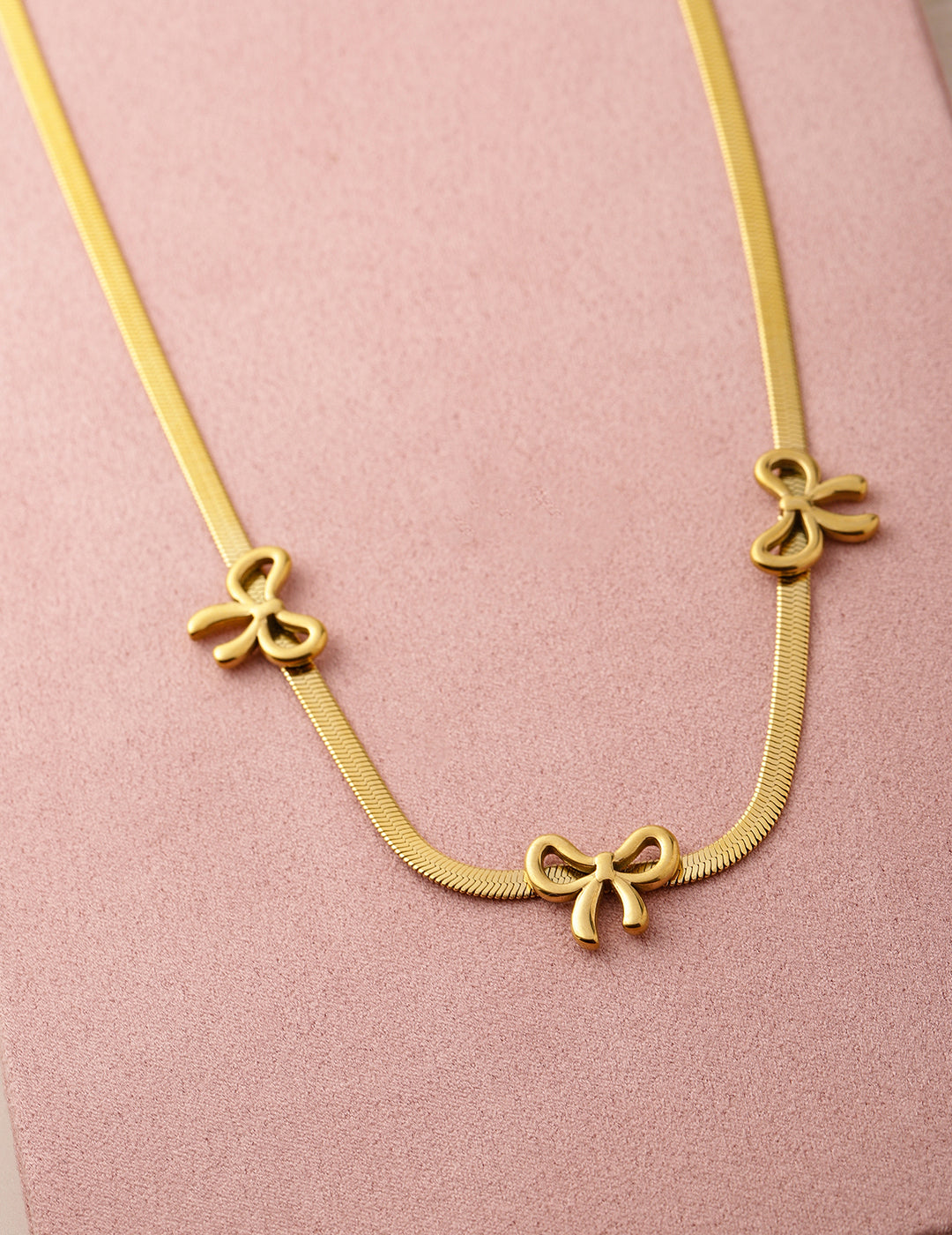 Luminous Bows Stainless Steel Necklace Chain Gold