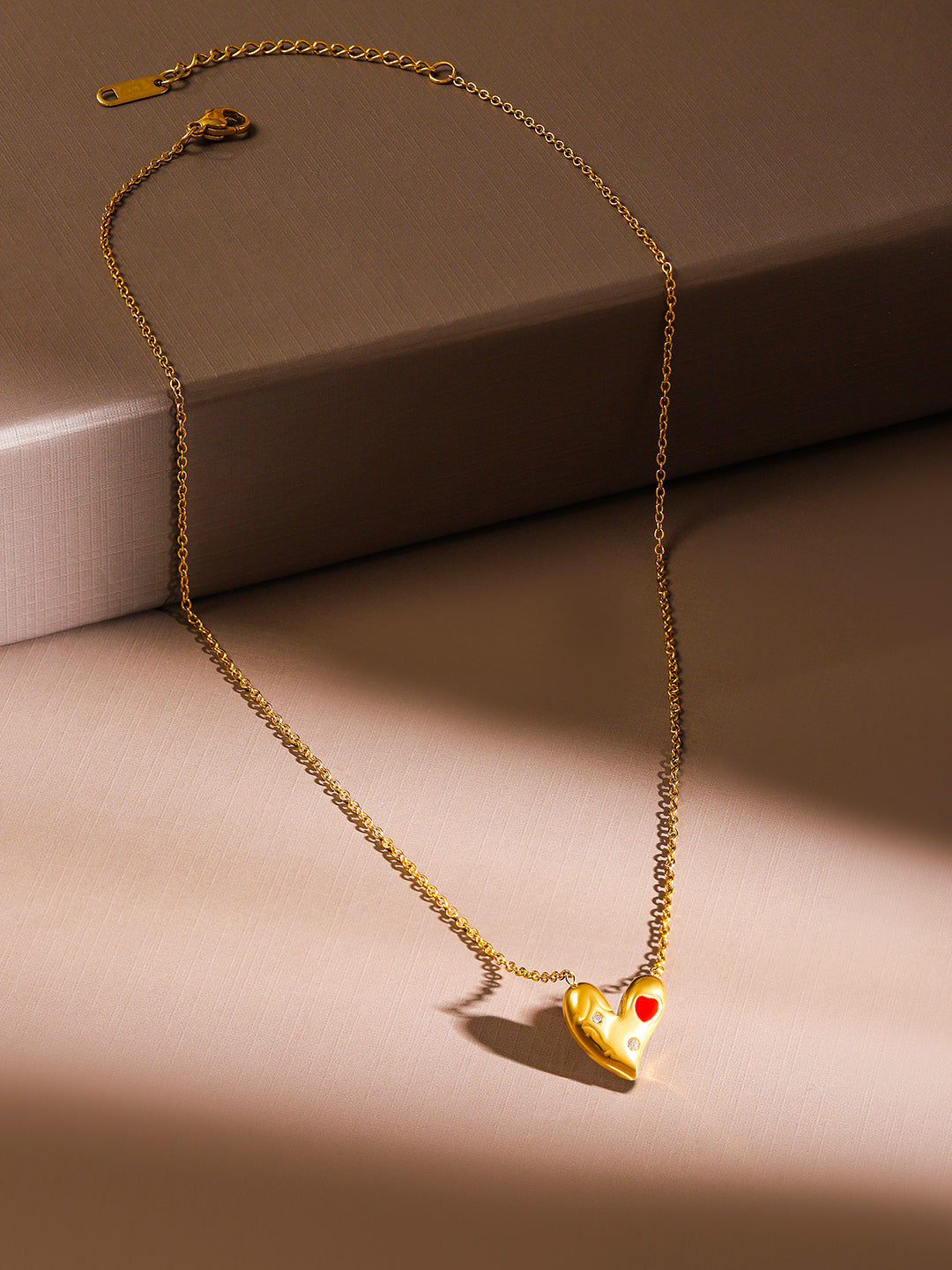 American Diamond Zirconia Cherished Heart Pendant Chain Gold