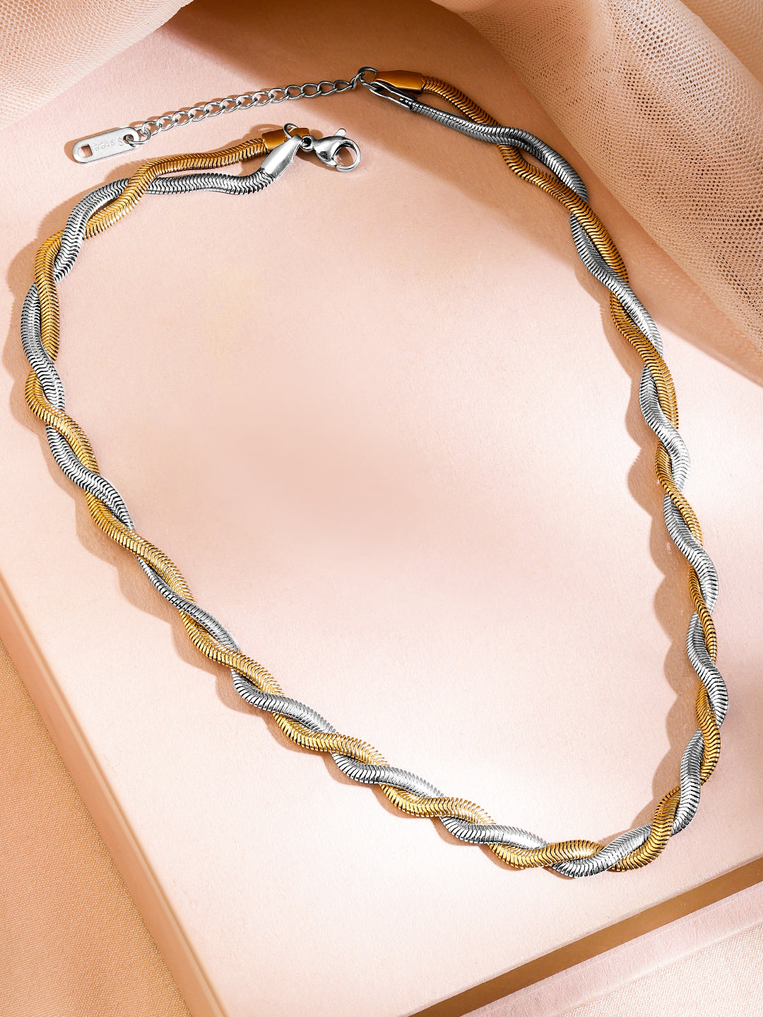 Refined Dual Tone Necklace フリーサイズ