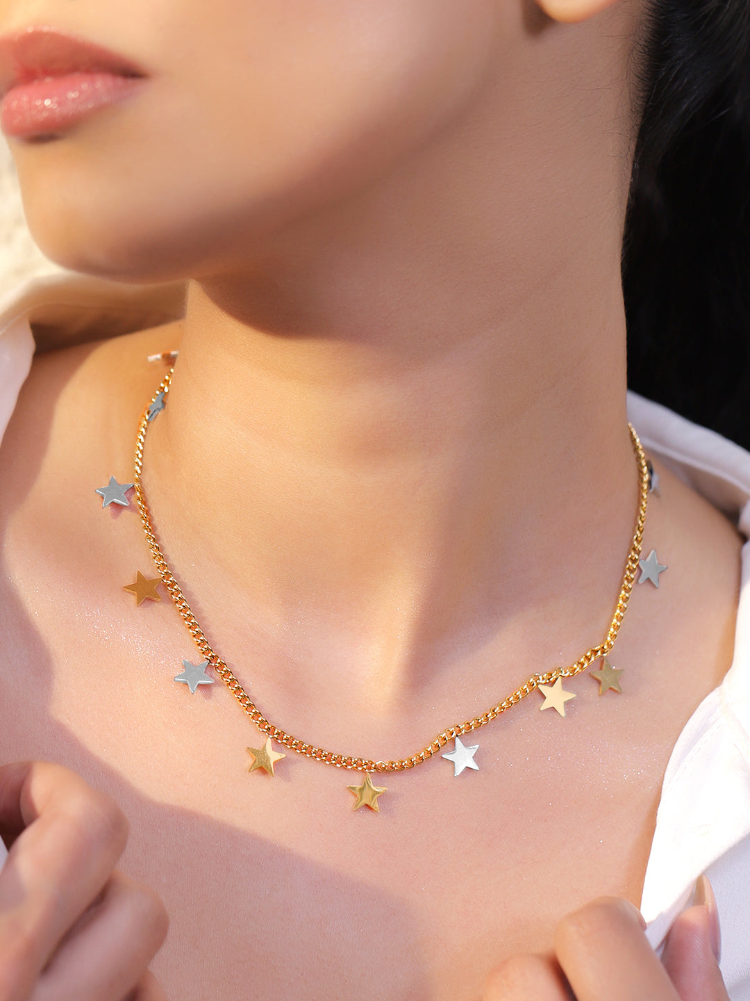 Gold Toned Necklace With Star Chrams フリーサイズ