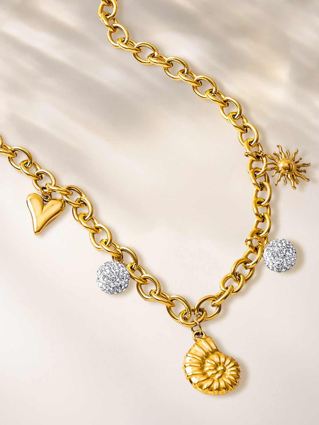 Golf Toned Multi-Charm Necklace フリーサイズ