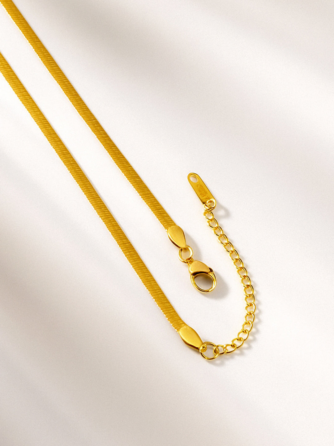 【Rubans】 Evil Eye Studded Gold Necklace｜イービルアイ ゴールド ネックレス（ステンレススチール）