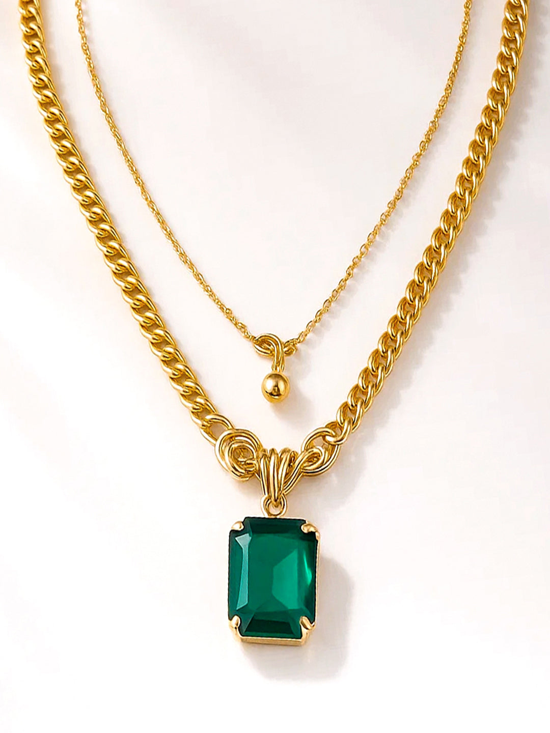 【Rubans】 Gold Toned Emerald Pendant Necklace｜ゴールドトーン エメラルド ペンダントネックレス