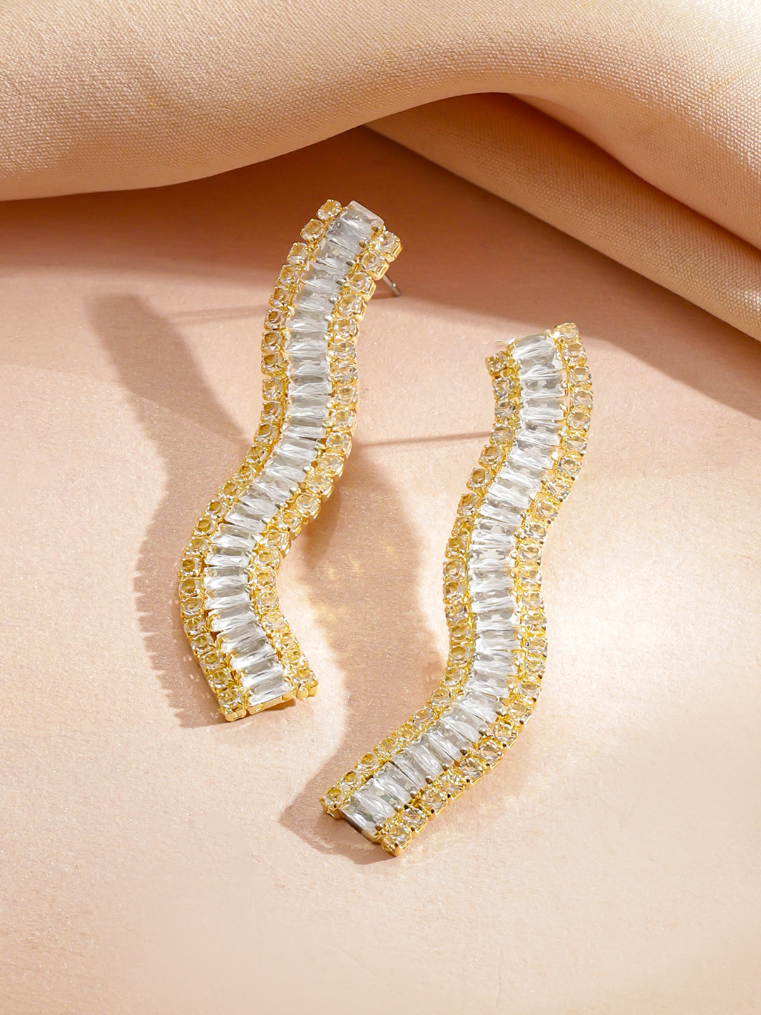 Crystal Studded Wavy Pattern Gold Necklace Set フリーサイズ