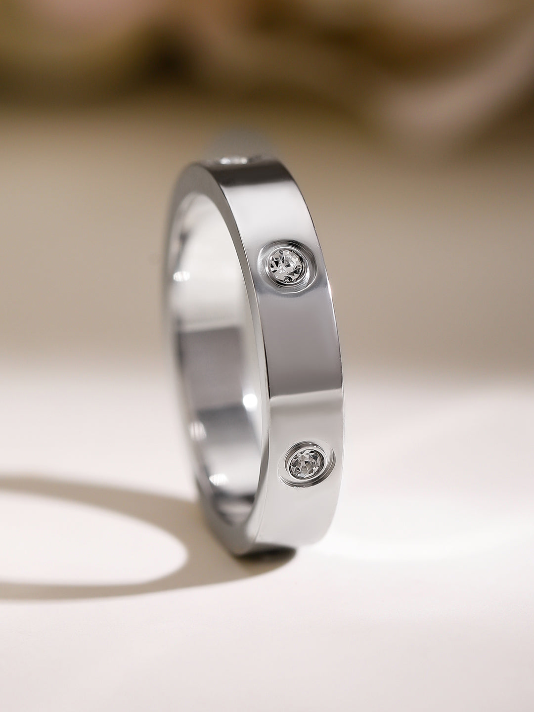 Rhodium Plated Sleek Band 8