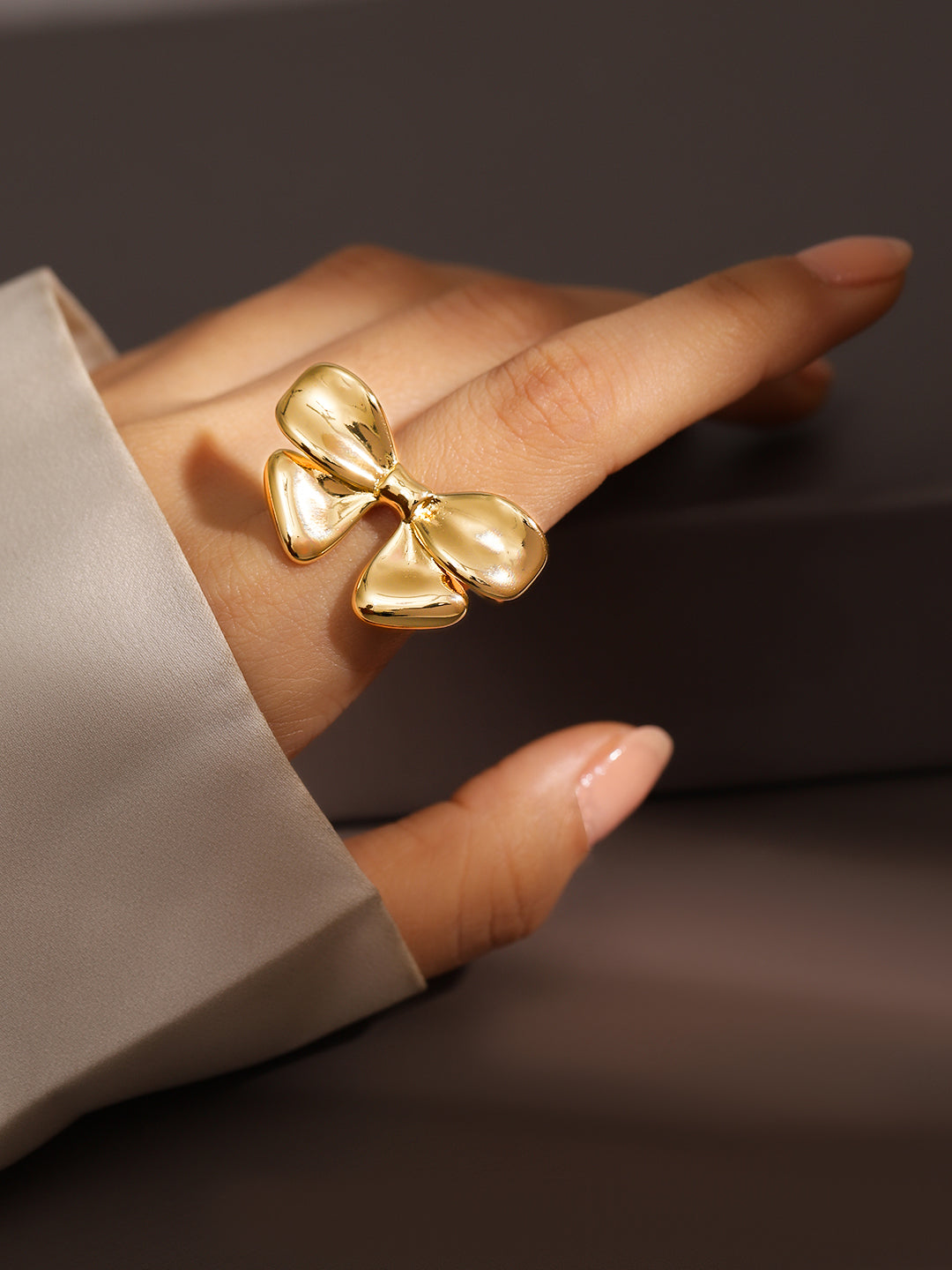 Rubans Voguish 18K Gold-Plated Bow Design Openable Adjustable Statement Ring Gold