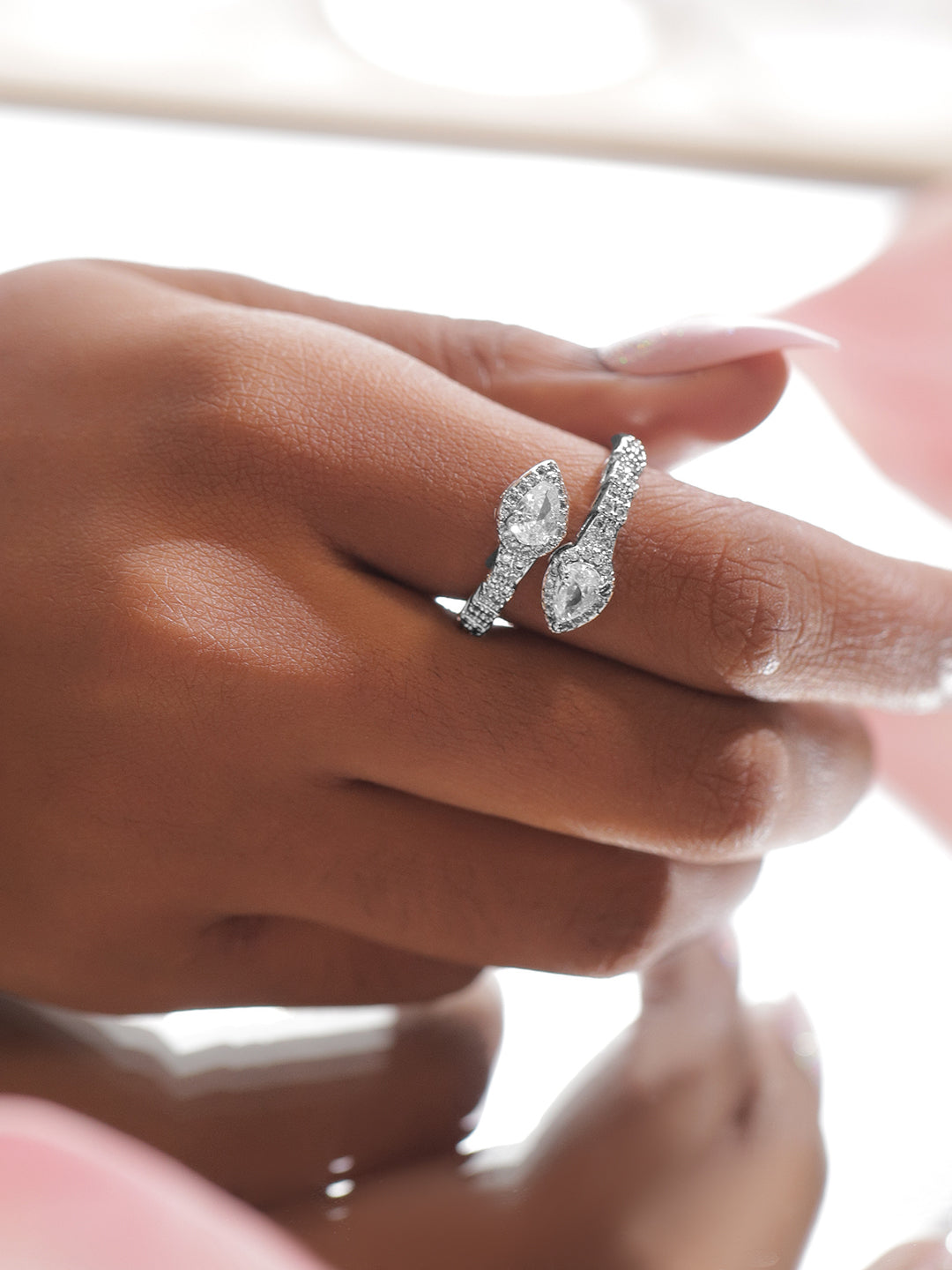 【Rubans】 Silver Tone American Diamond Zirconia Ring｜シルバートーン ツインペア キュービックジルコニア アジャスタブルリング