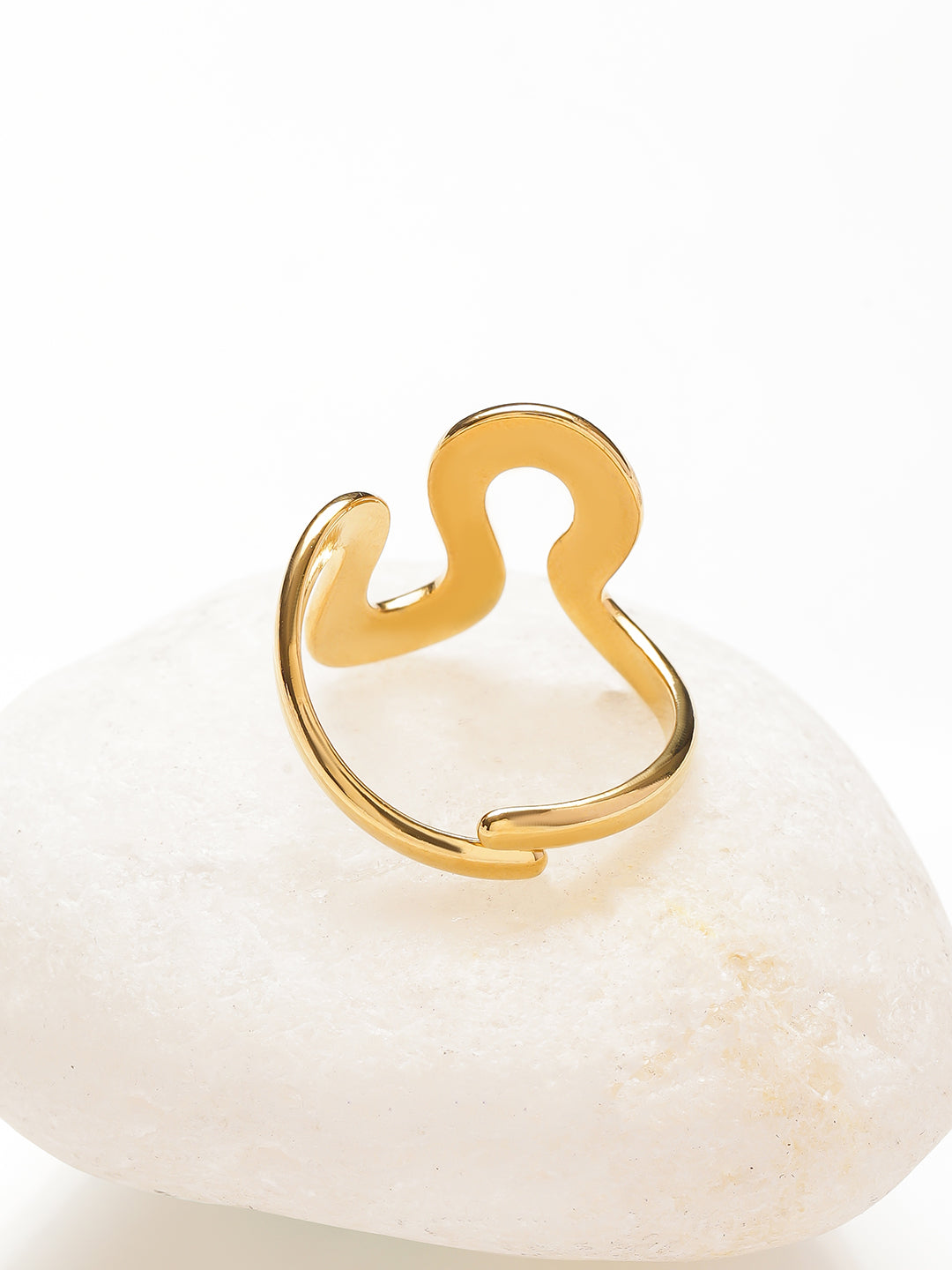 Snake Motif Gold Toned Statement Ring フリーサイズ
