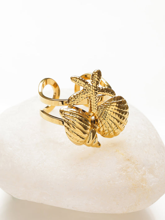 Shell Motif Gold Statement Ring フリーサイズ