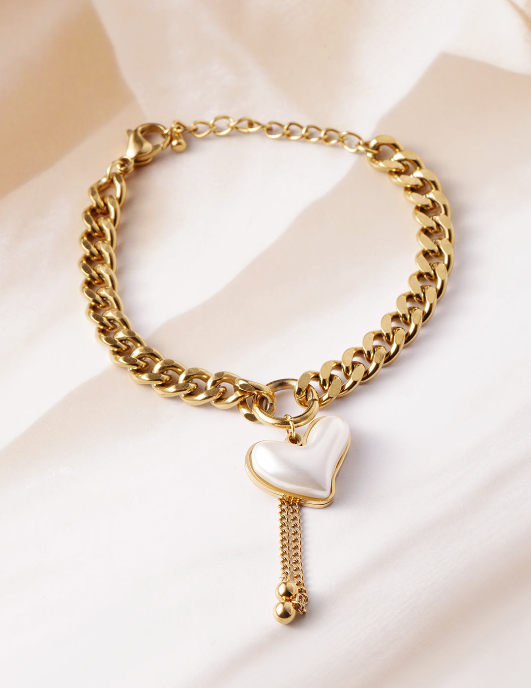 Rubans 18K Gold Plated Stainless Steel Tarnish-Free Waterproof Heart Bracelet Gold