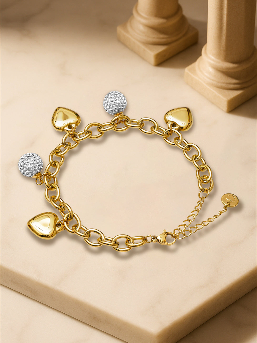 Gold Bracelet With Crystal & Heart Charms フリーサイズ