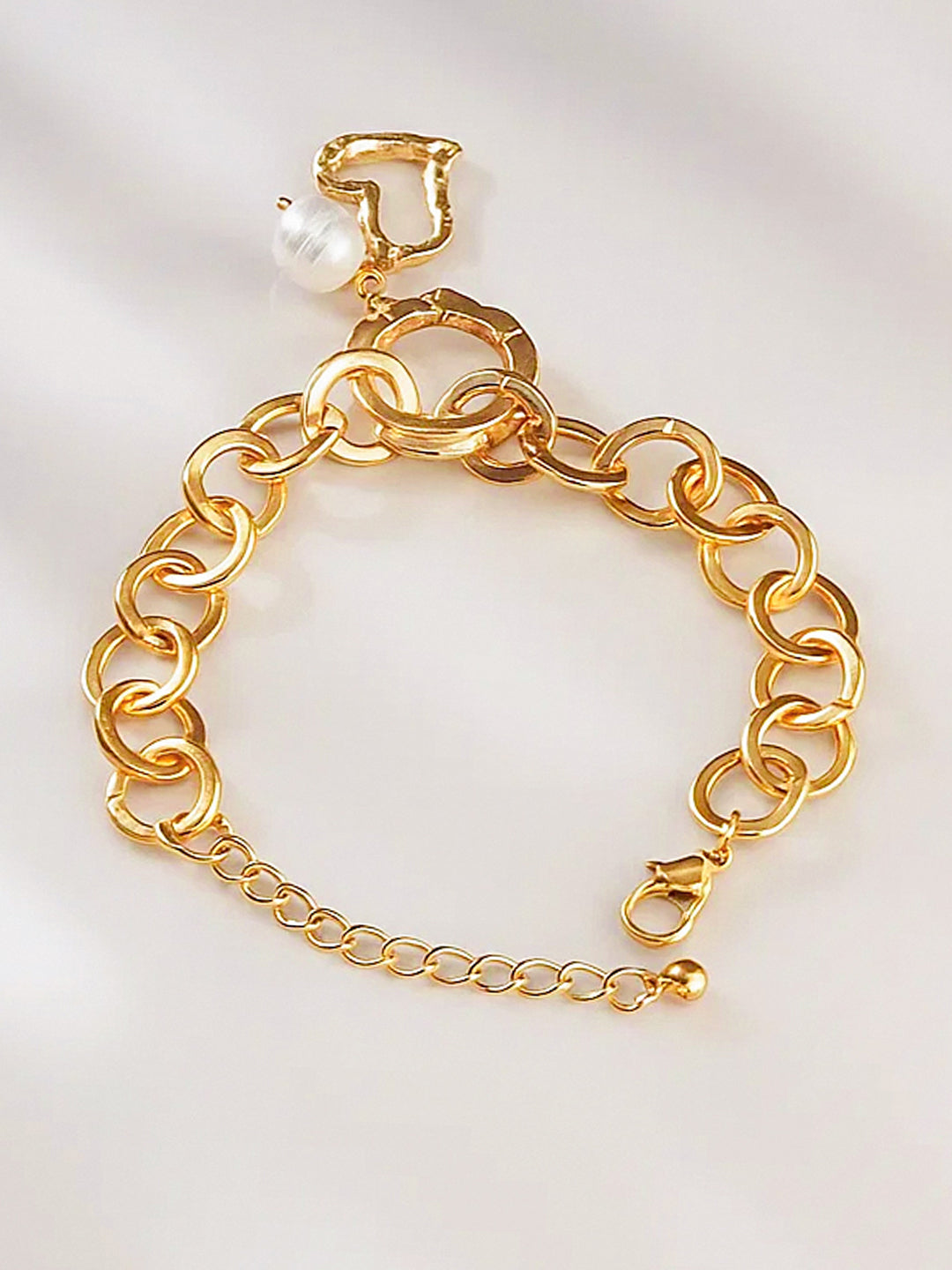 Rubans Voguish 18K Gold-Plated Stainless Steel Tarnish-Free Waterproof Heart Pearl Bracelet フリーサイズ