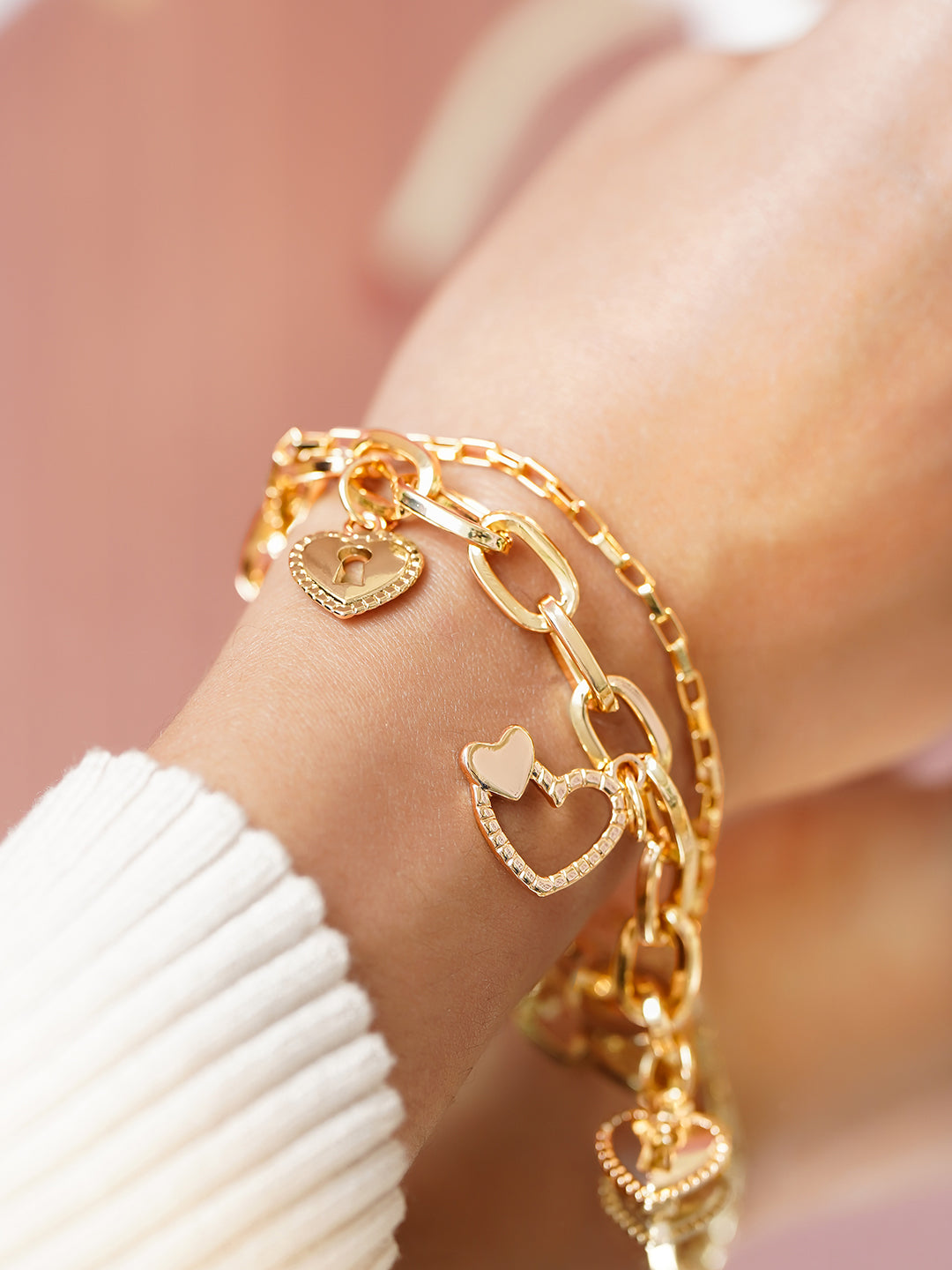Rubans Voguish 18K Gold-Plated Stainless Steel Tarnish-Free Waterproof Heart Charm Bracelet フリーサイズ