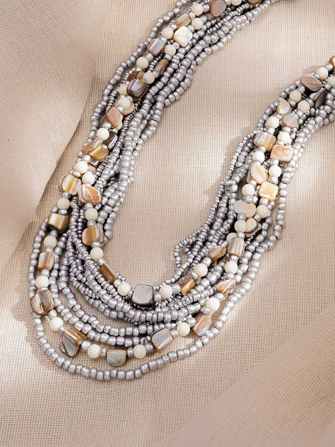 Bold Silver Beaded Multilayer Statement Necklace フリーサイズ