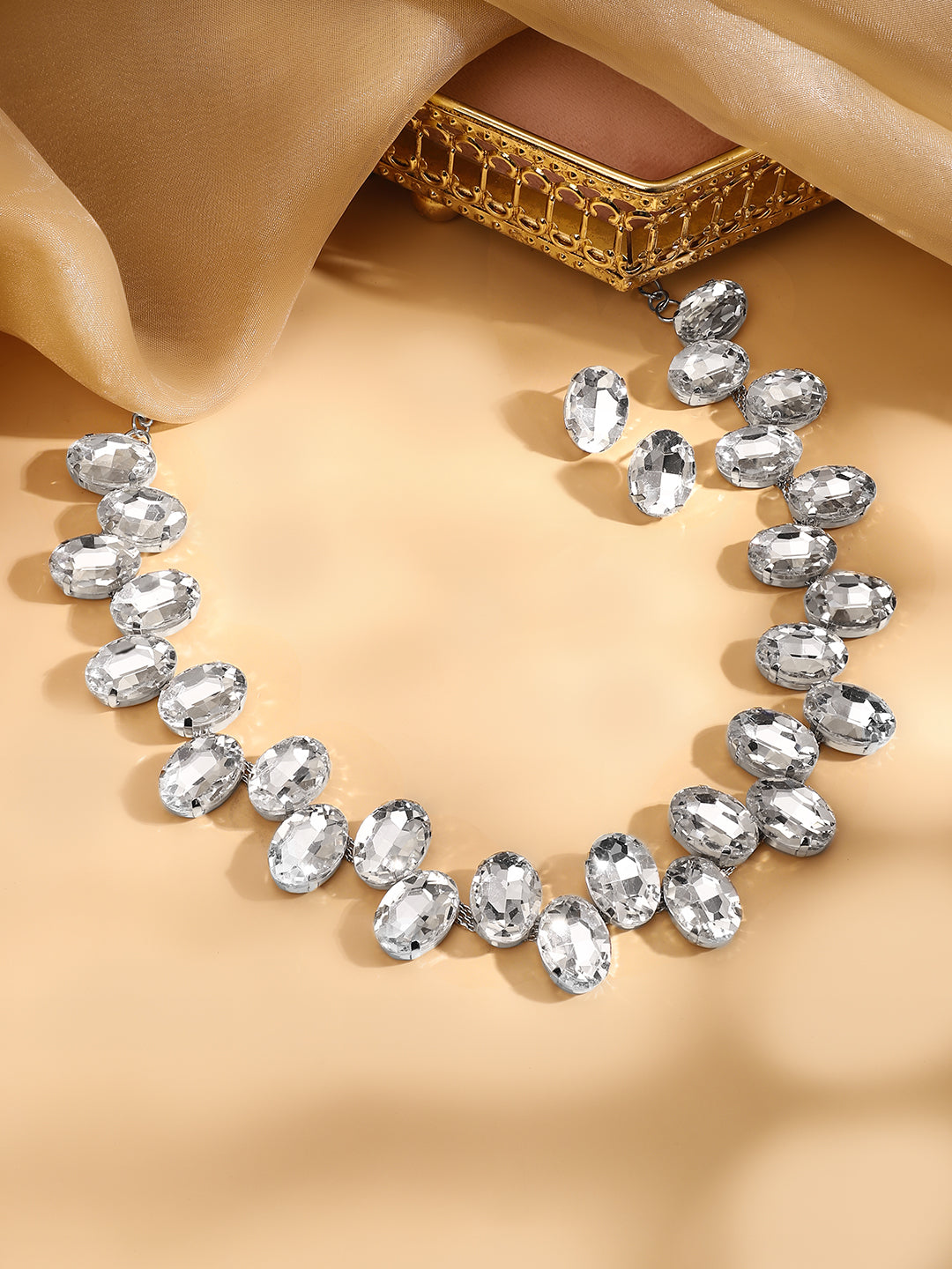 Waves of Wisdom White Crystal necklace set Silver