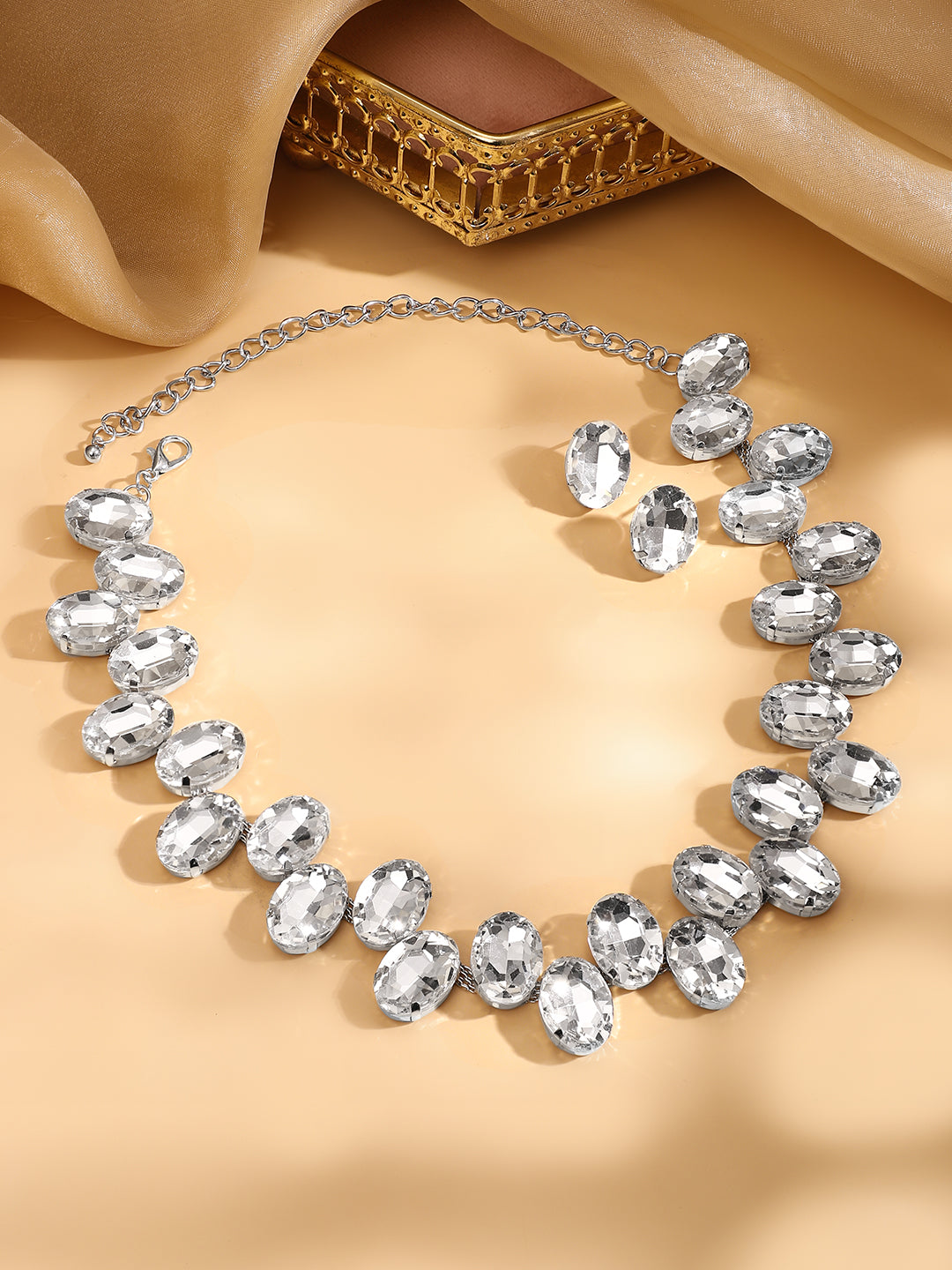 Waves of Wisdom White Crystal necklace set Silver