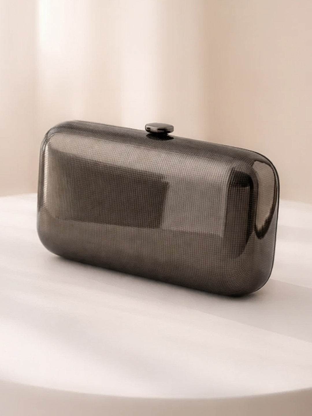 Midnight Black Ribbed Metallic Box Clutch フリーサイズ