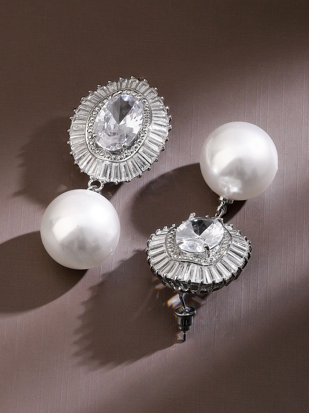 【Rubans】 Rhodium Plated Pearl & Cubic Zirconia Oval Frame Drop Earrings｜ロジウムメッキ パール＆ジルコニア オーバルフレーム ドロップイヤリング