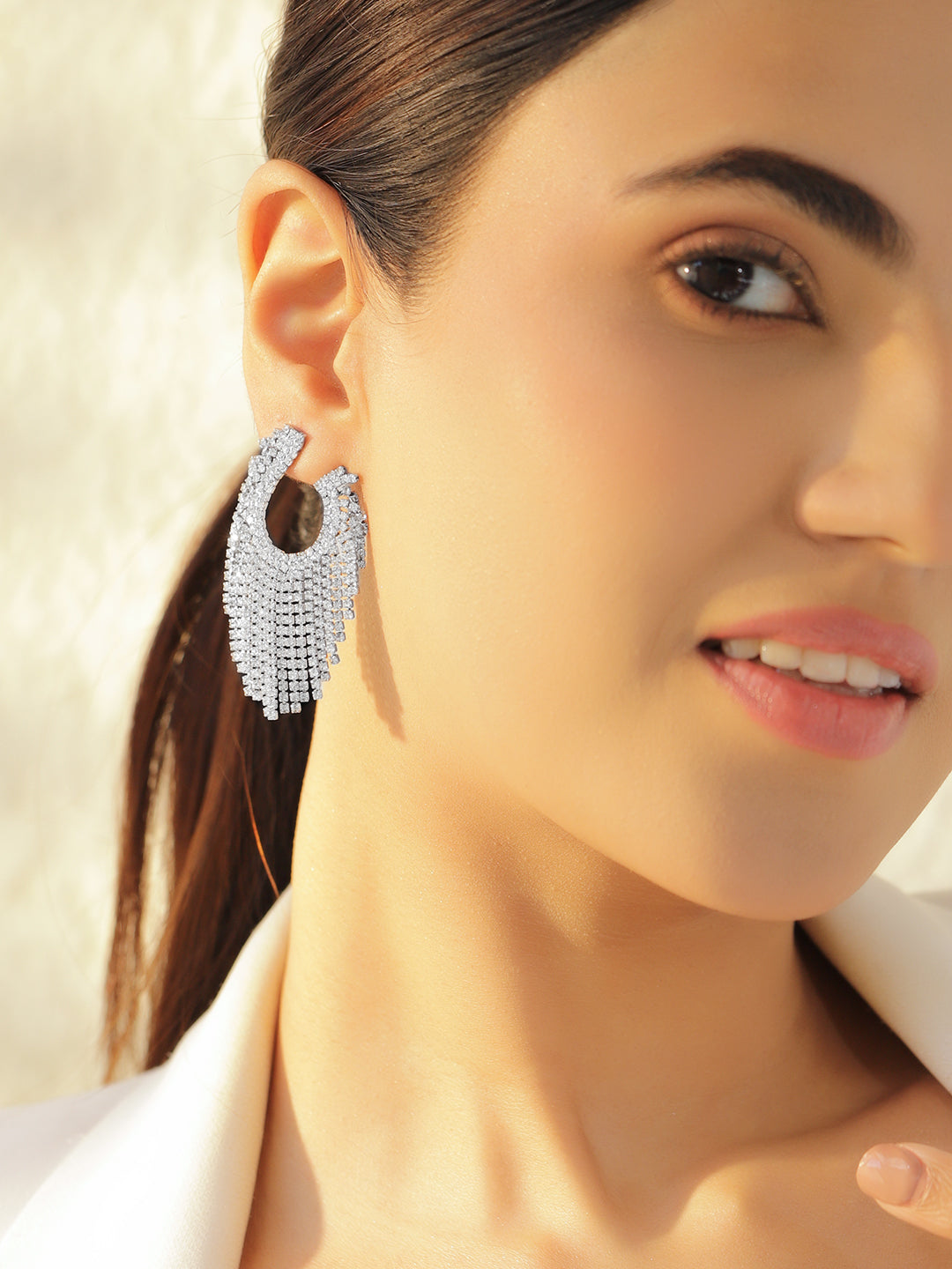 Cascading Crystal Dangler Earrings フリーサイズ