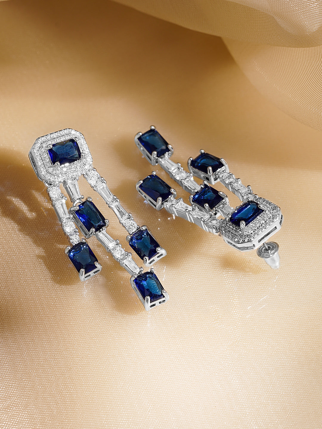 Rubans Rhodium Plated Blue & White Crystal AD Studded Statement Drop Earrings フリーサイズ