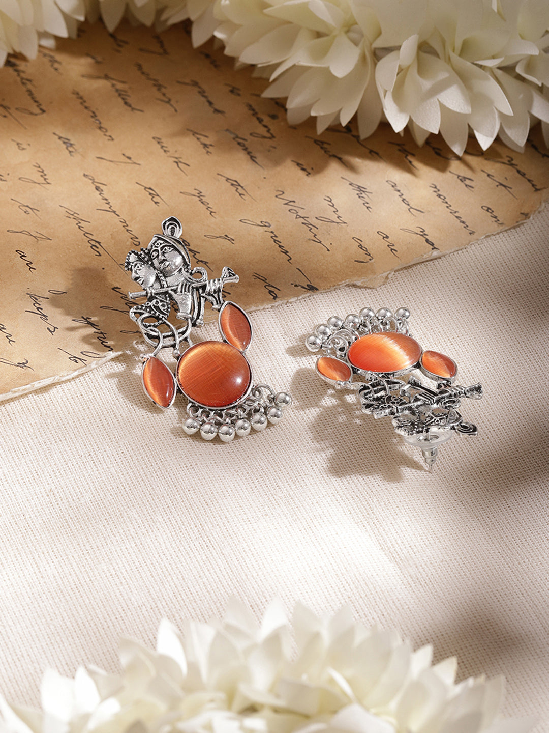 Divine Saffron Charm Oxidised Drop Earrings フリーサイズ