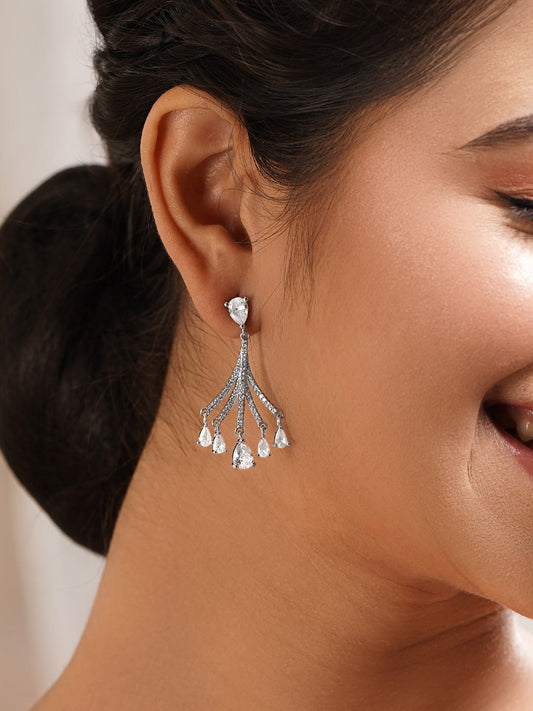 Luxe Silver Crystal Cascade Earrings フリーサイズ