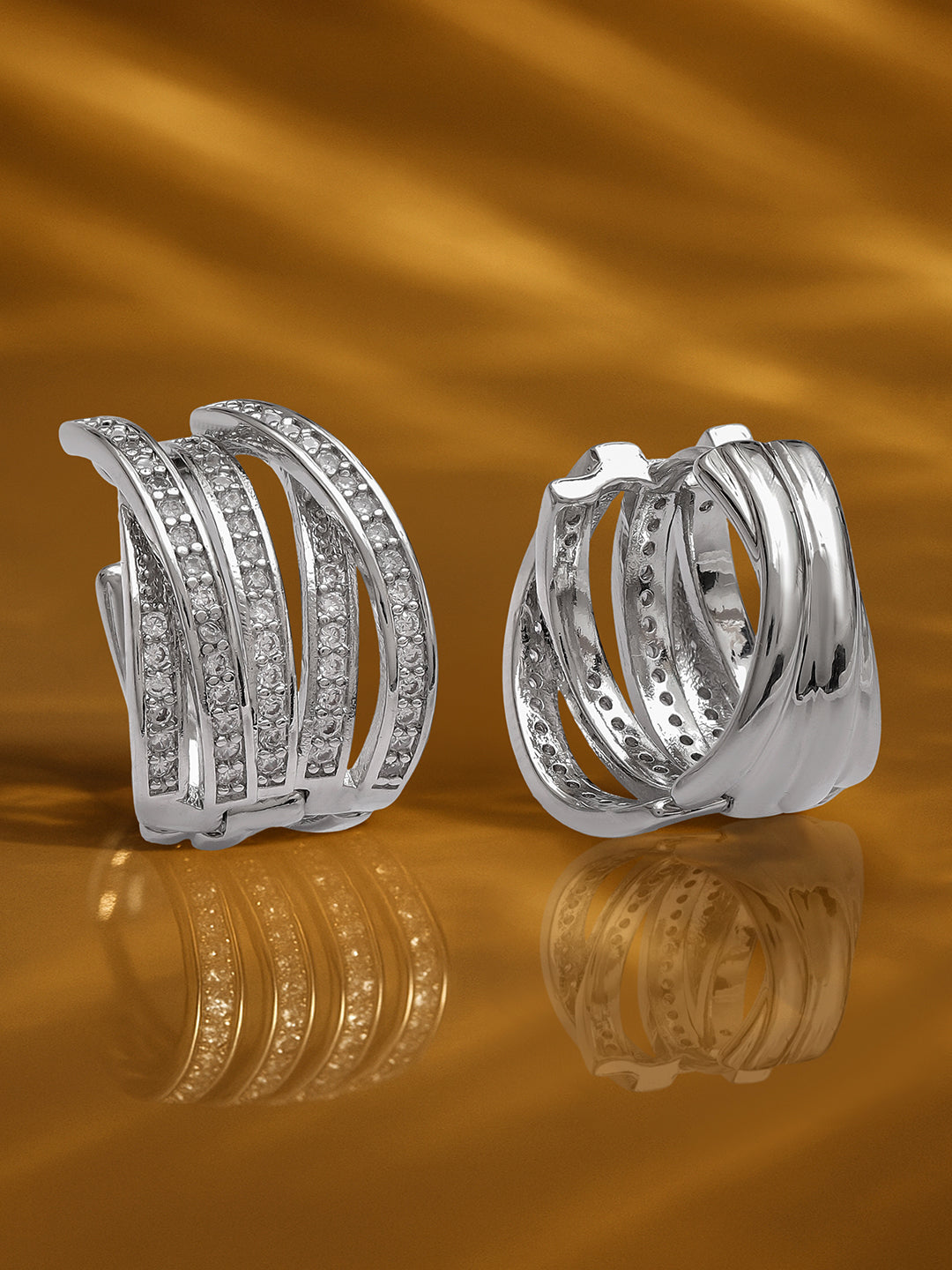 【Rubans】 Rhodium-Plated American Diamond Zirconia Huggie Hoop Earrings｜ロジウムメッキ アメリカンダイヤモンド ジルコニア ハギーフープピアス