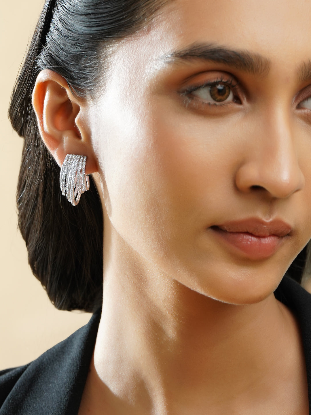 Contemporary Silver Finish Statement Hoops フリーサイズ