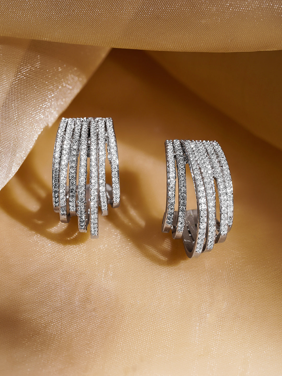 Contemporary Silver Finish Statement Hoops フリーサイズ