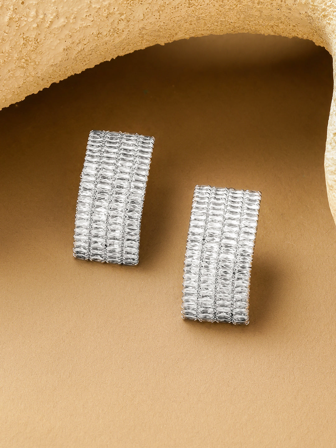 Rhodium Crystal Stud Earrings フリーサイズ