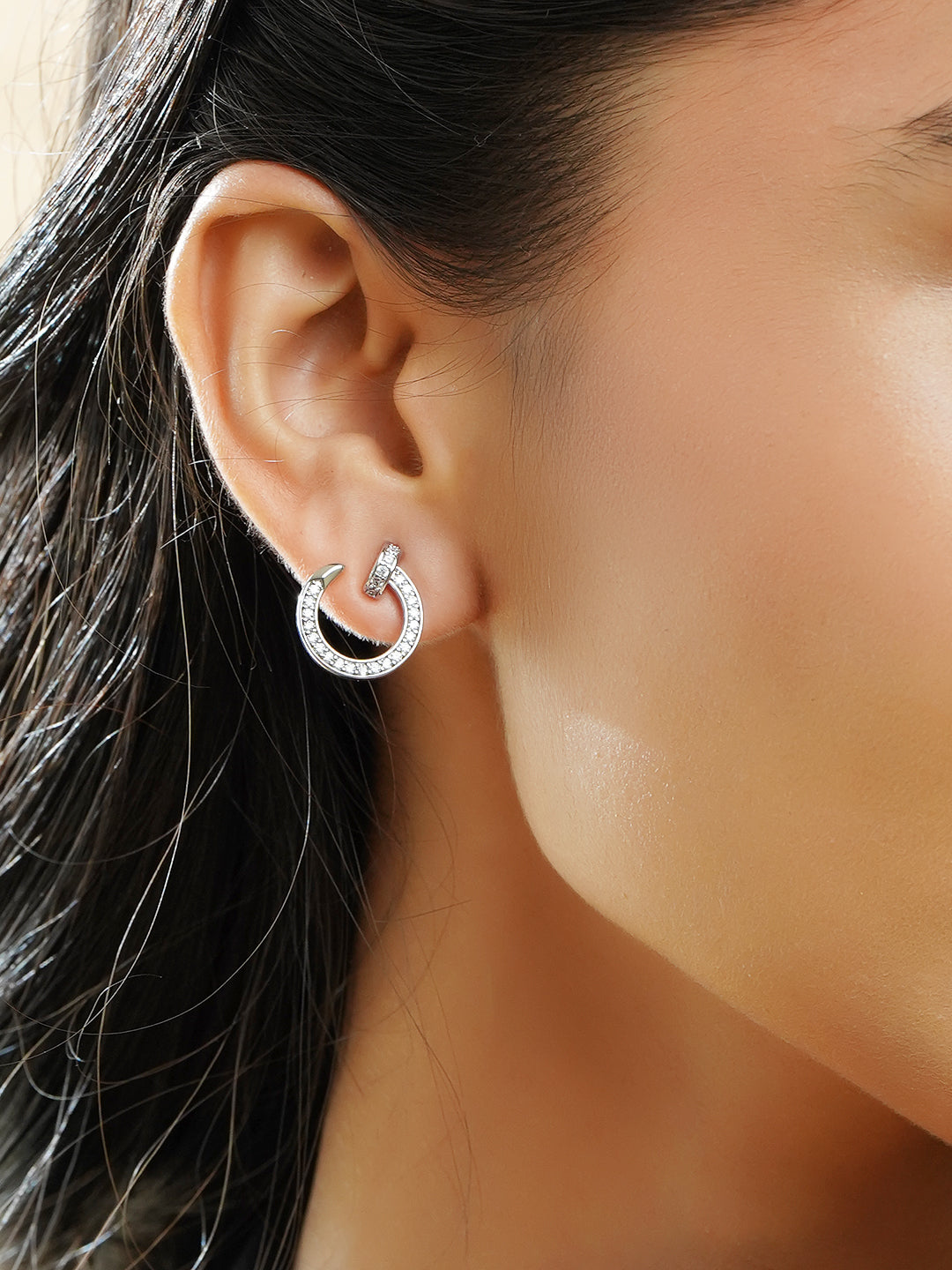 Rubans Rhodium Plated Crystal CZ Studded Open Hoop Minimal Stud Earrings フリーサイズ