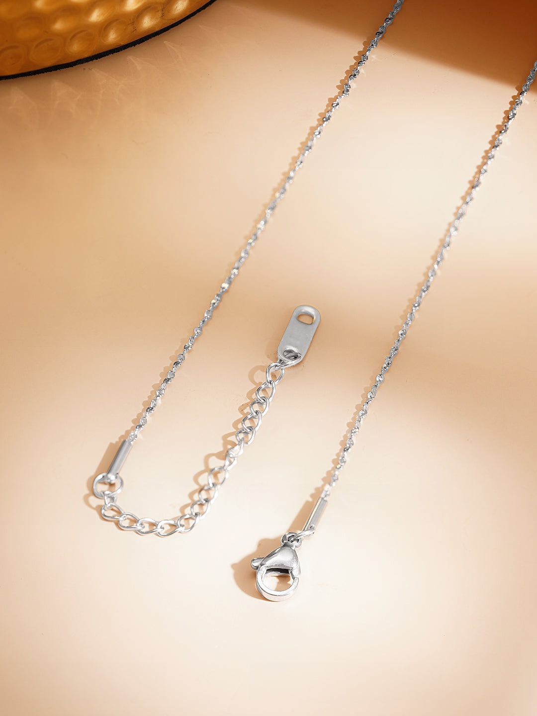 【Rubans】 Rhodium Plated Cubic Drop Necklace｜ロジウムメッキ キュービック ドロップネックレス