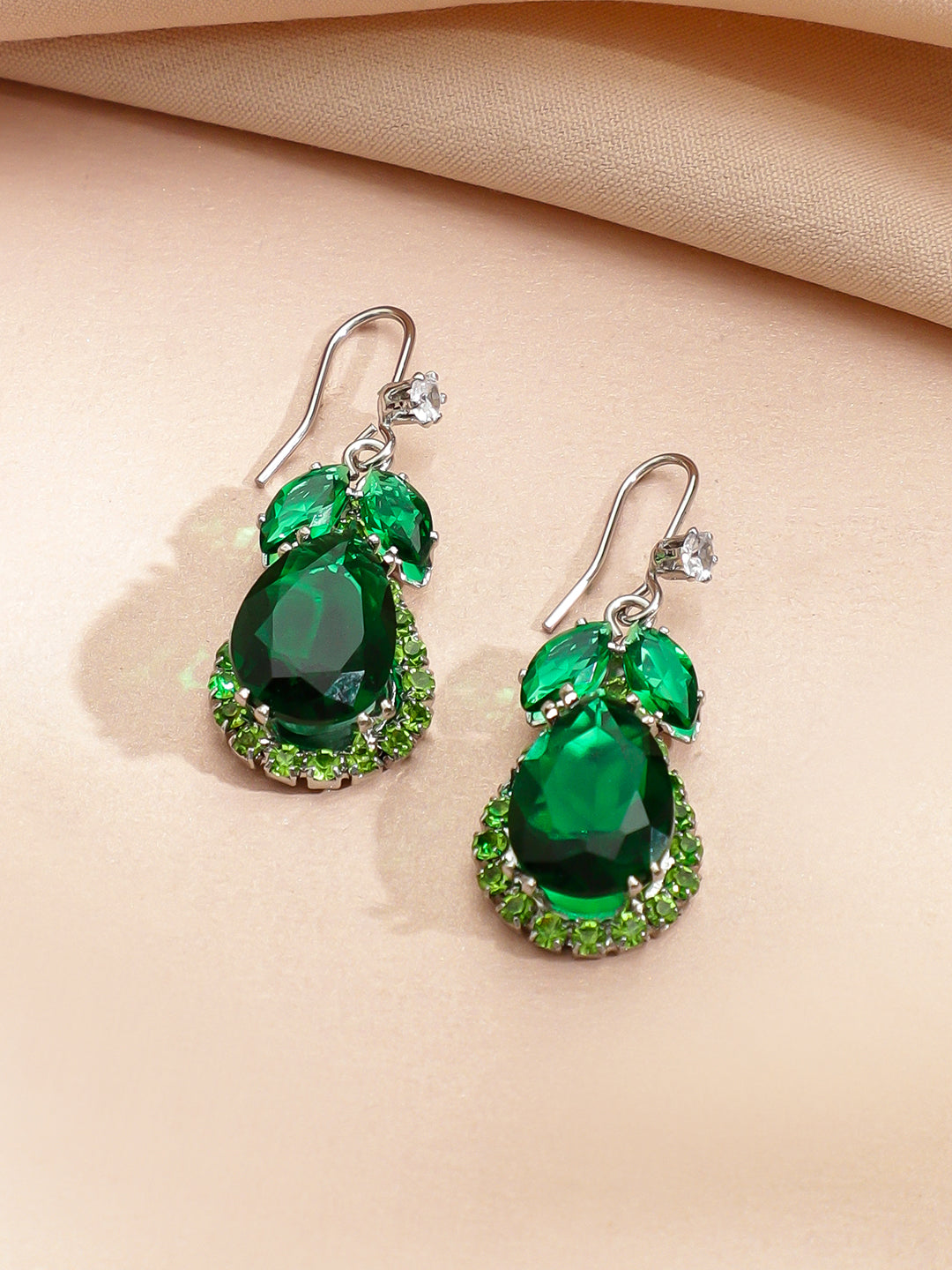 Emerald Teardrop Necklace Set フリーサイズ