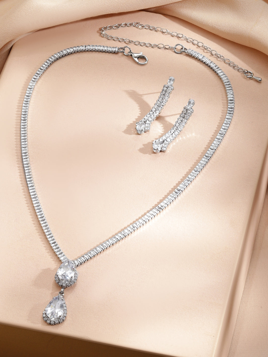 【Rubans】 American Diamond Zirconia Necklace Set｜ロジウムメッキ ホワイト キュービックジルコニア ティアドロップ ネックレスセット