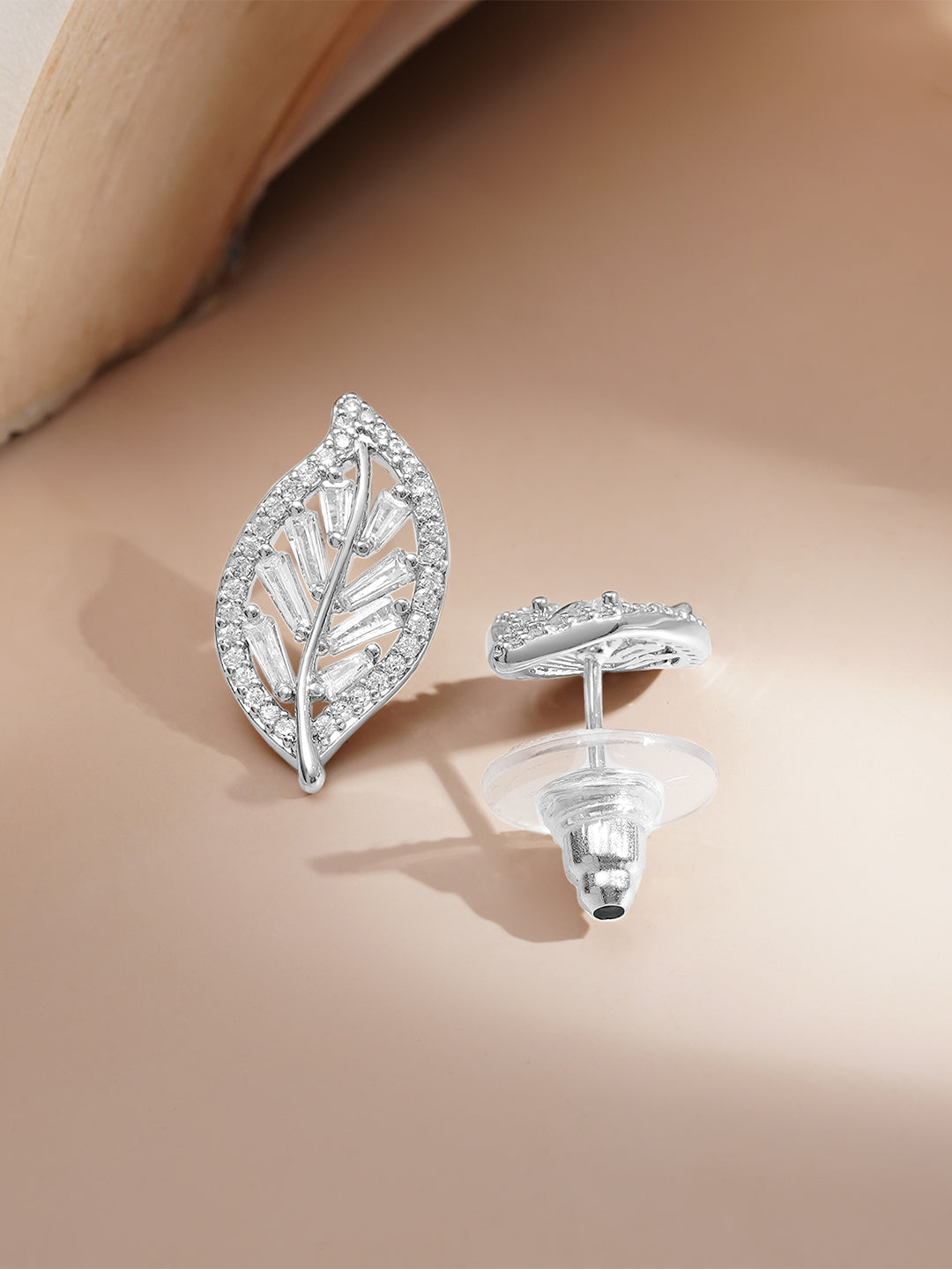 American Diamond Zirconia Leaf Design Pendant Set フリーサイズ
