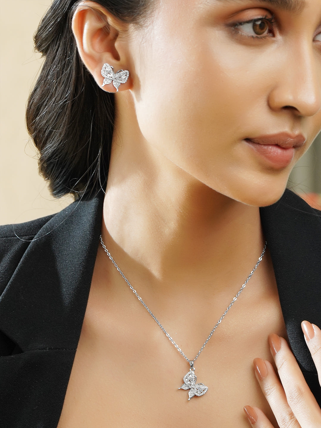 Silver American Diamond Zirconia Butterfly Pendant Necklace Set フリーサイズ