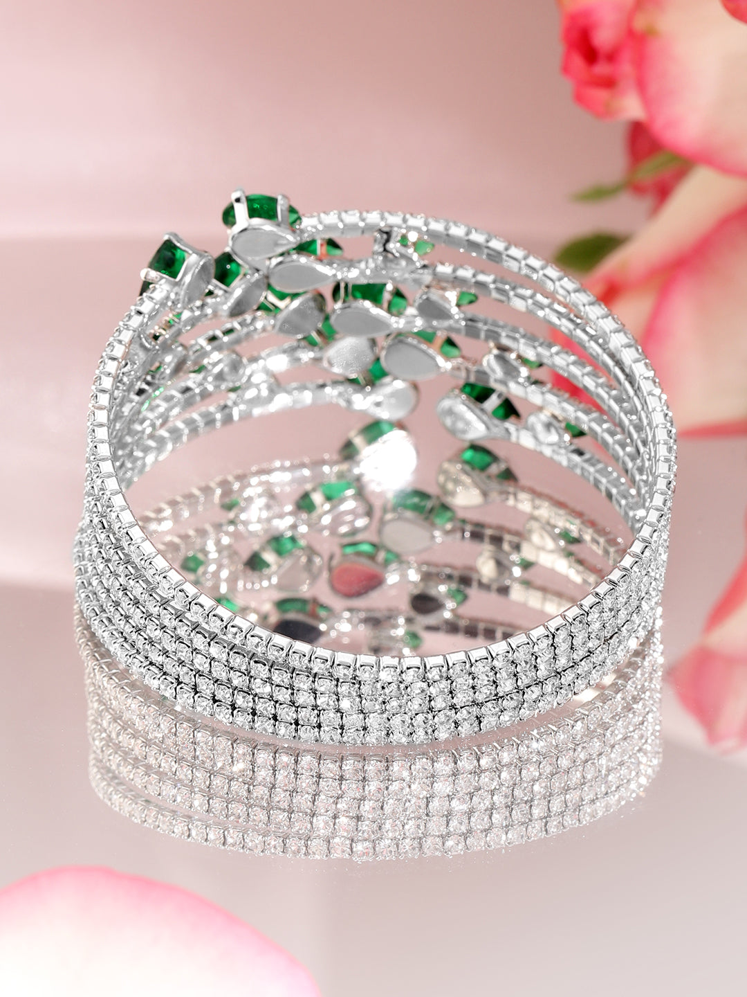 【Rubans】 American Diamond Zirconia Green Bracelet｜ロジウムメッキ グリーン アメリカンダイヤモンド ジルコニア カフブレスレット｜フリーサイズ