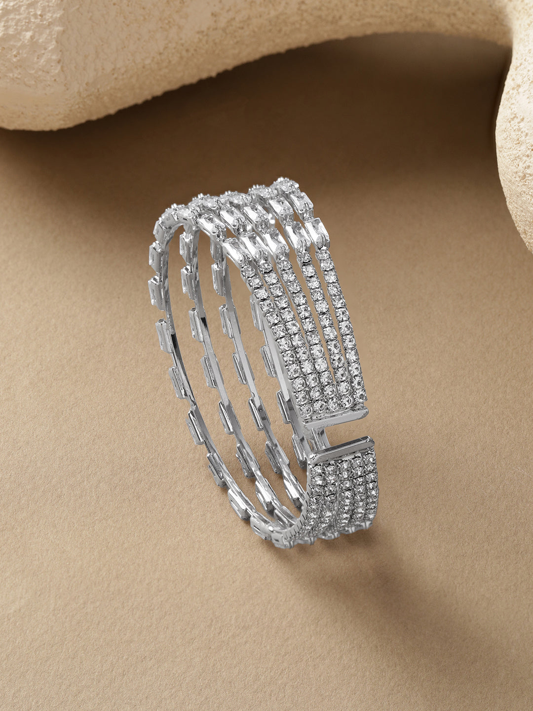 【Rubans】 White Crystal Studded Multi-Strand Bracelet｜ホワイトクリスタル マルチストランド ブレスレット