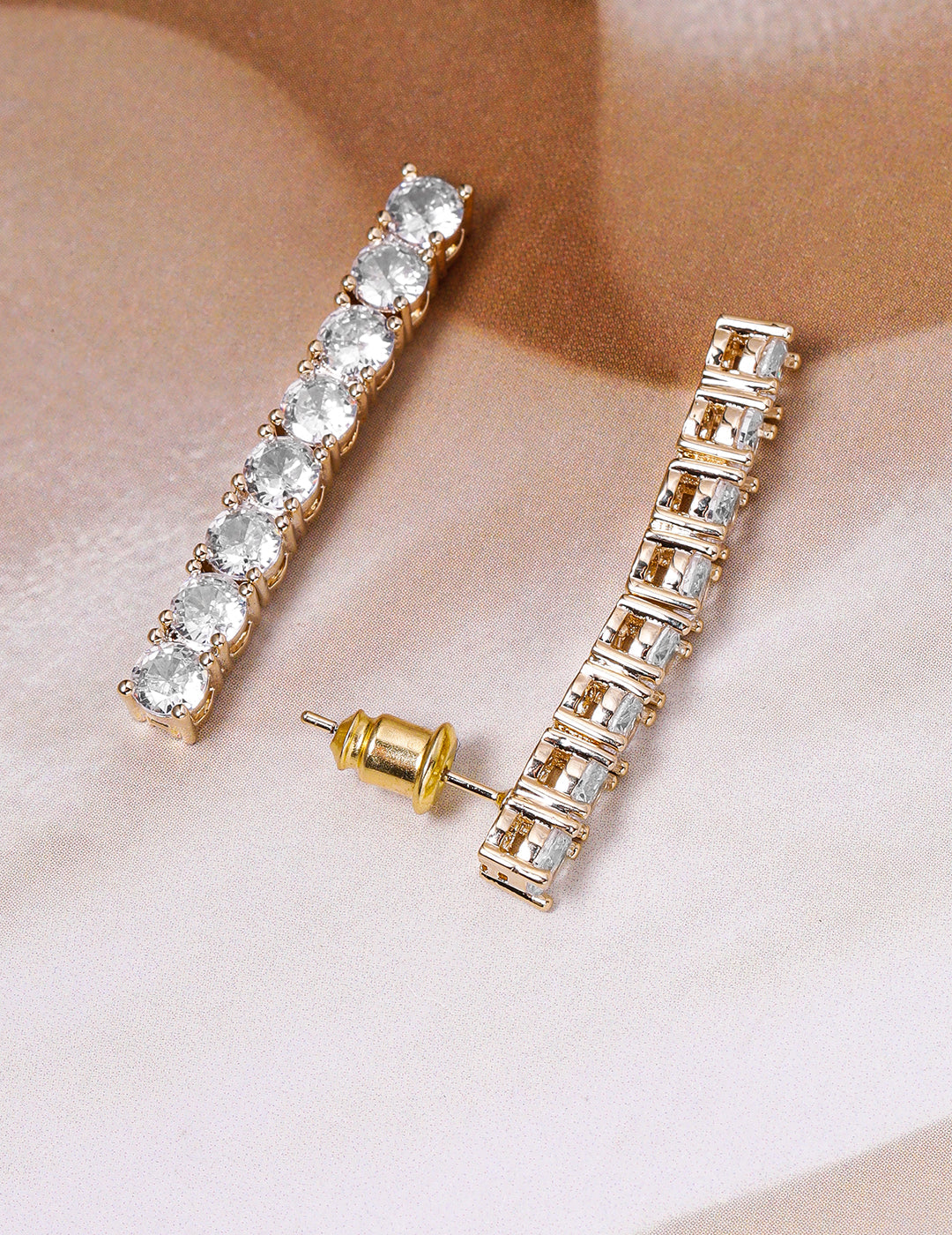 Sunbeam Strand of Glamour Earrings Gold