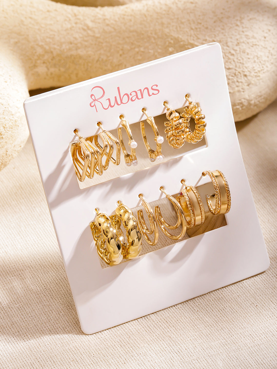 Pack of 6 Gold Toned Hoop Earrings フリーサイズ