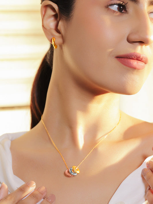 Tricolor Pendant Necklace Set With Interlinked Rings フリーサイズ