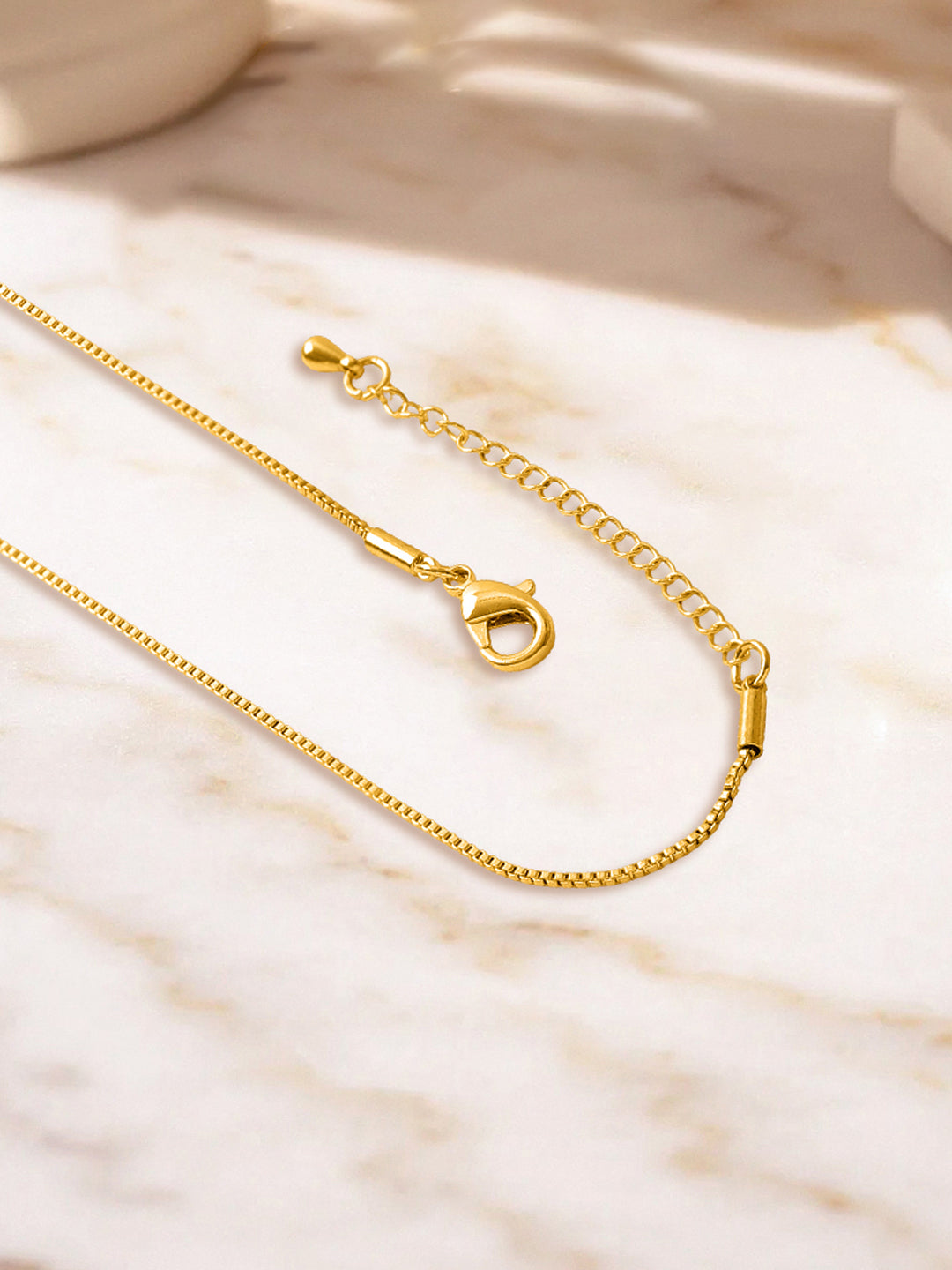 Gold Toned Pendant Necklace Set フリーサイズ