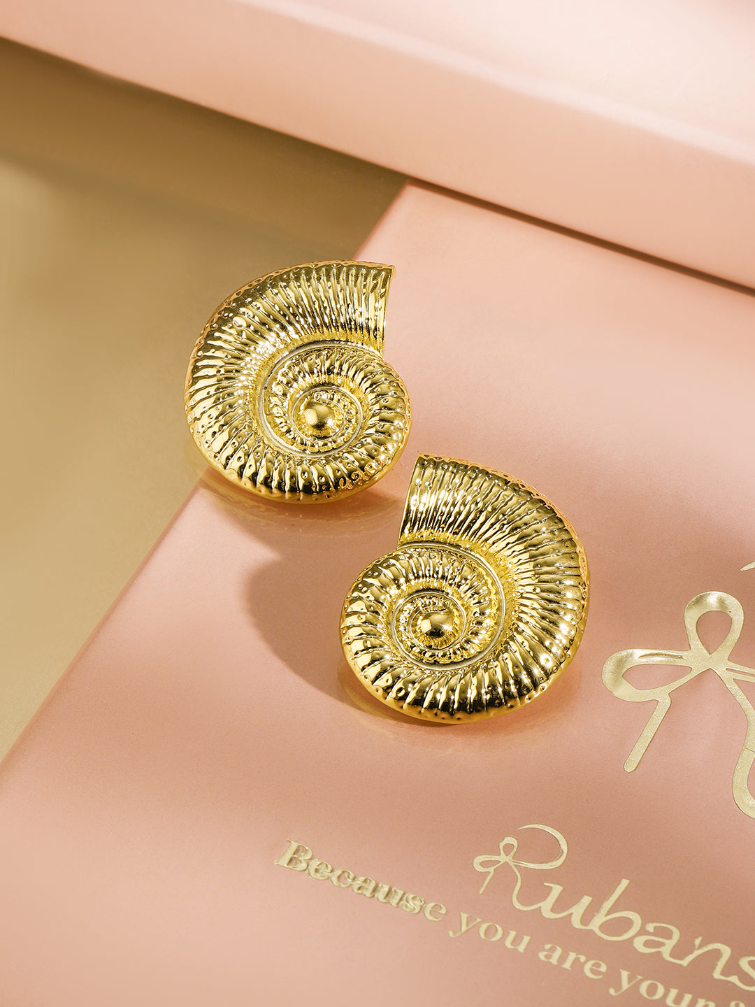 Gold Textured Seashell Spiral Stud Earrings Gold