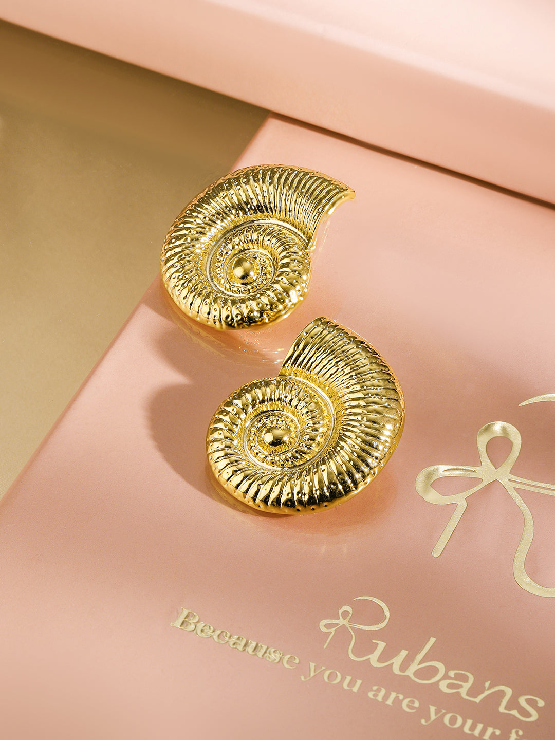 Gold Textured Seashell Spiral Stud Earrings Gold