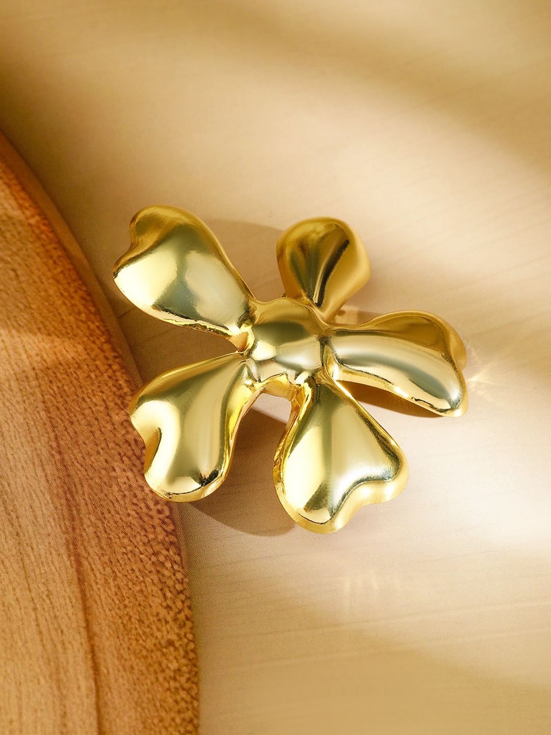 Gold Floral Hair Clip Gold